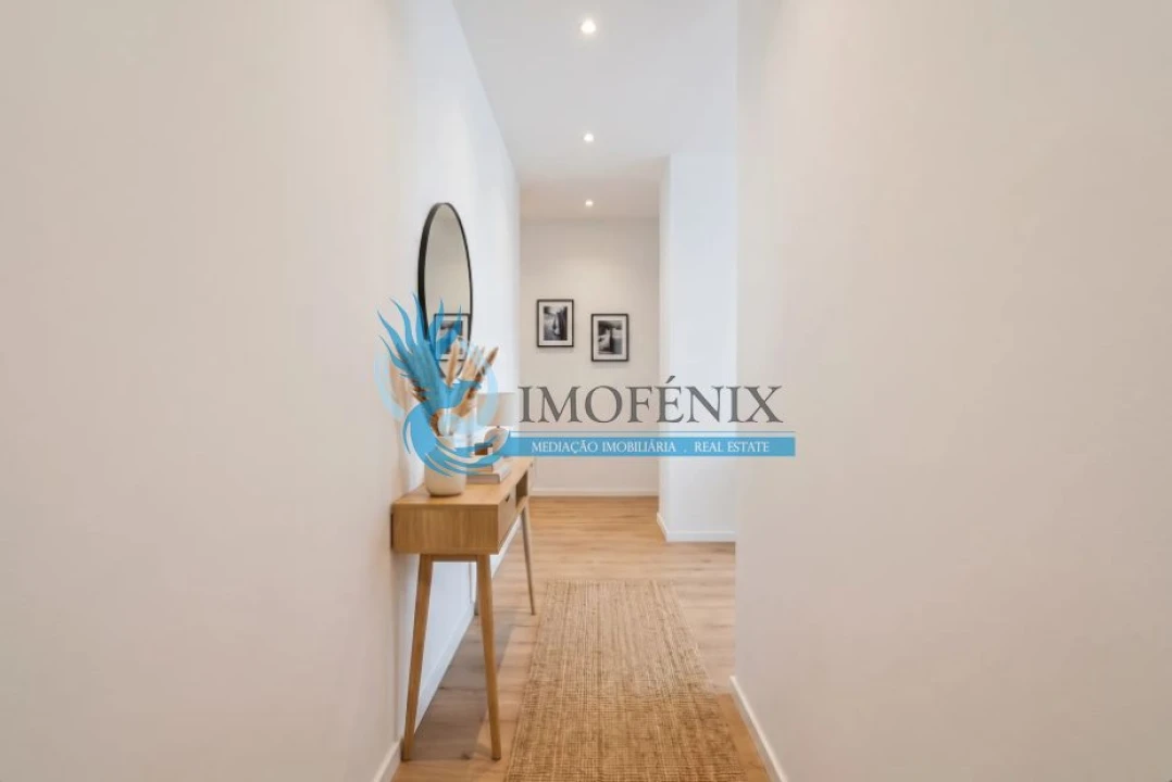 Apartamento T2 para Venda em Portimão Foto 5