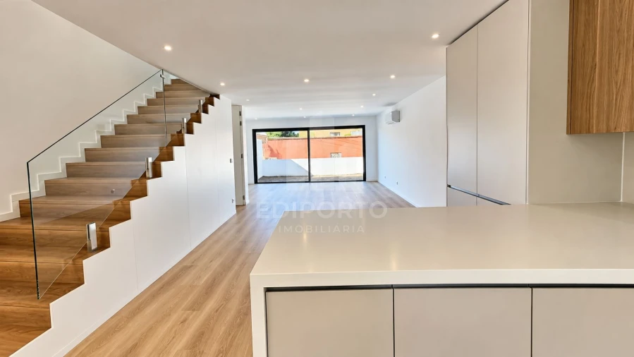 Moradia T3 para Venda em Matosinhos e Leça da Palmeira Foto 3