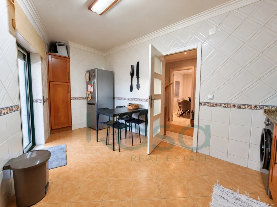 Apartamento T2 para Venda em Barreiro e Lavradio Foto 2