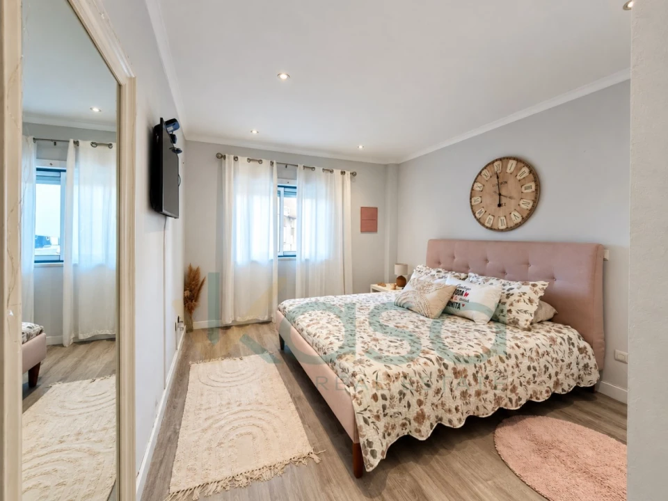 Apartamento T2 para Venda em Barreiro e Lavradio Foto 17