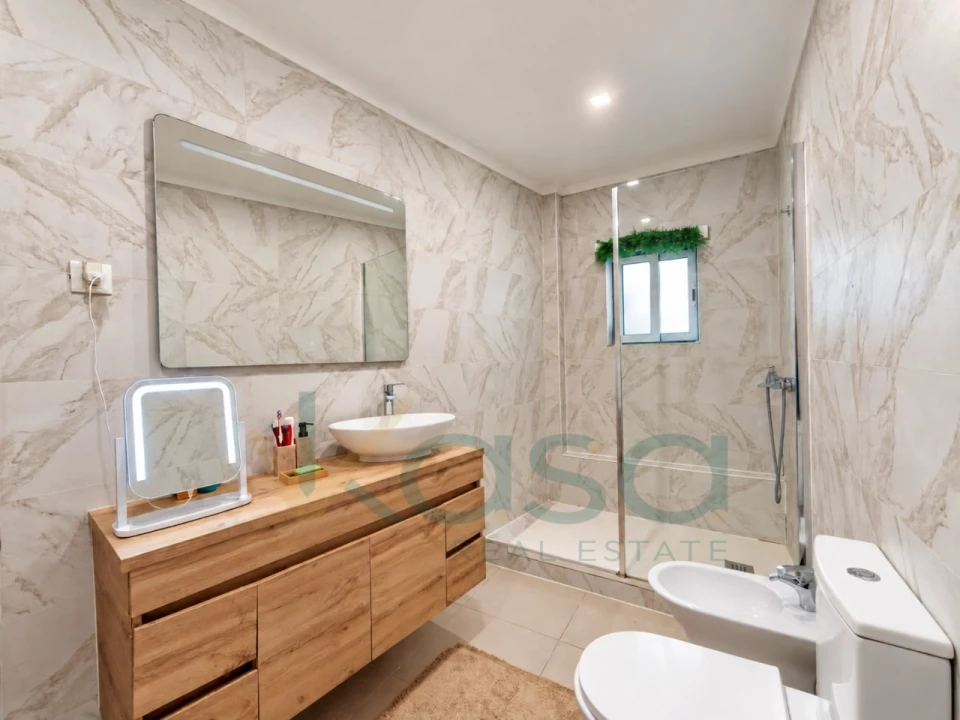 Apartamento T2 para Venda em Barreiro e Lavradio Foto 22