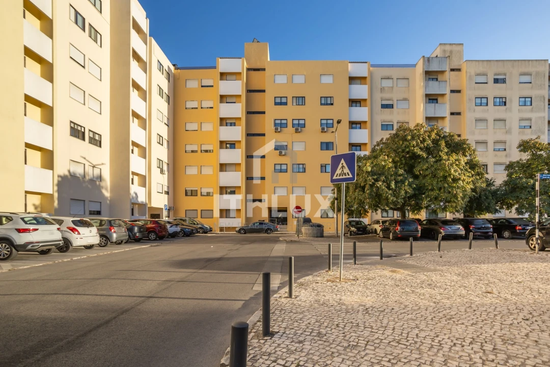 Apartamento T2 para Venda em Barreiro e Lavradio Foto 1