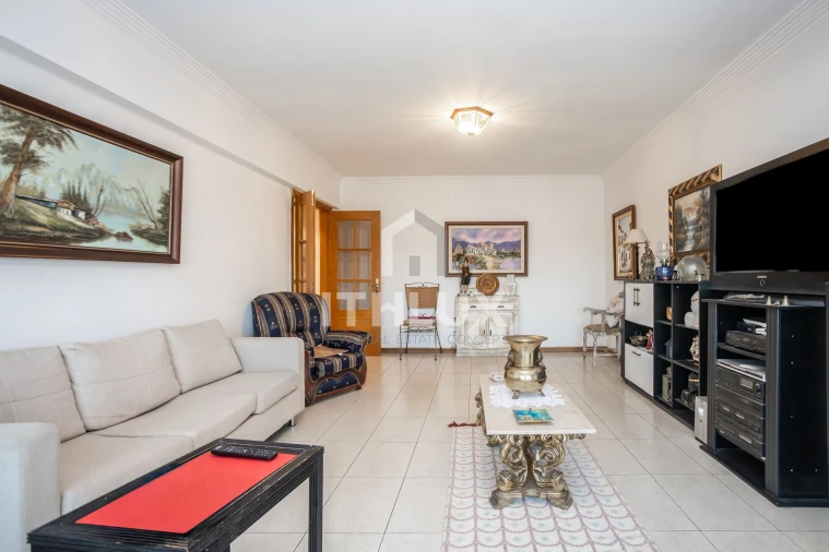 Apartamento T2 para Venda em Barreiro e Lavradio Foto 8