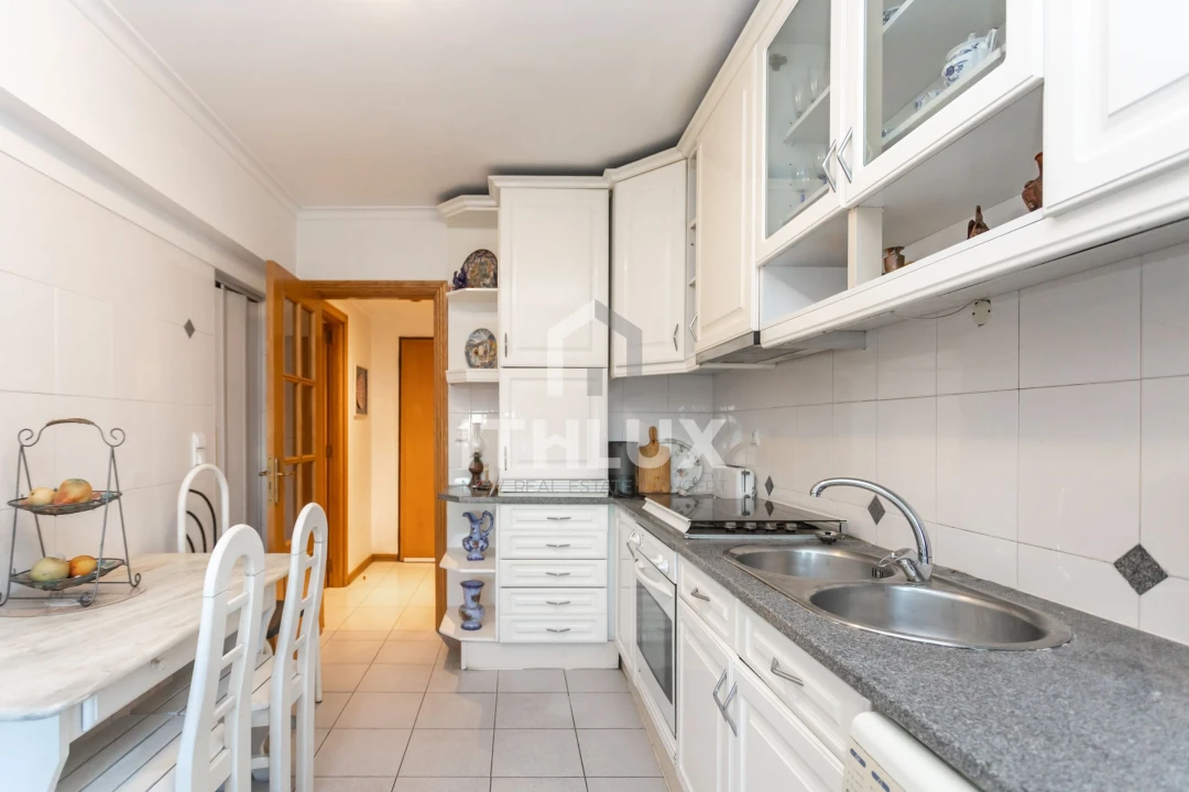 Apartamento T2 para Venda em Barreiro e Lavradio Foto 23