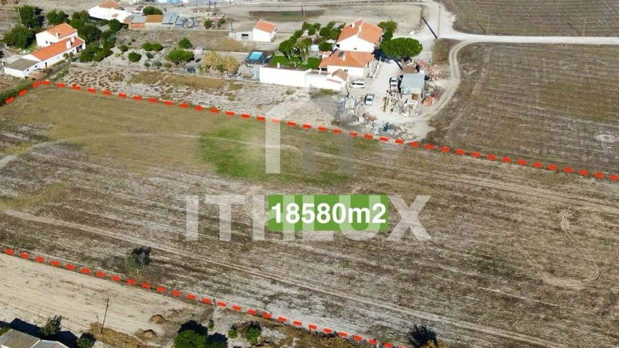 Terreno para Venda em Samora Correia