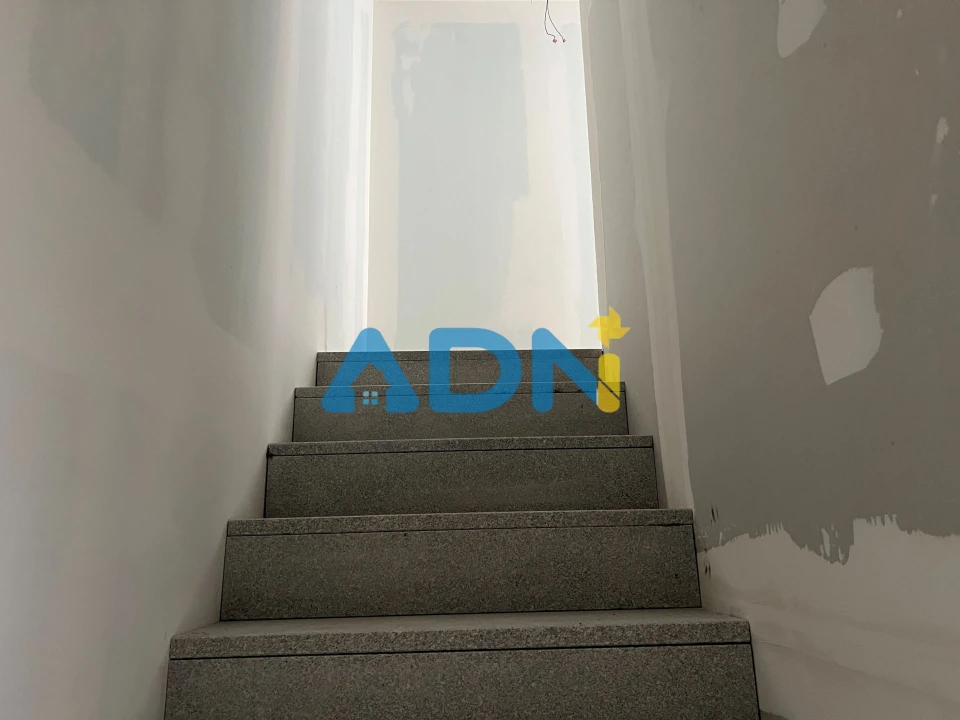 Apartamento T4 para Venda em Moita Foto 12