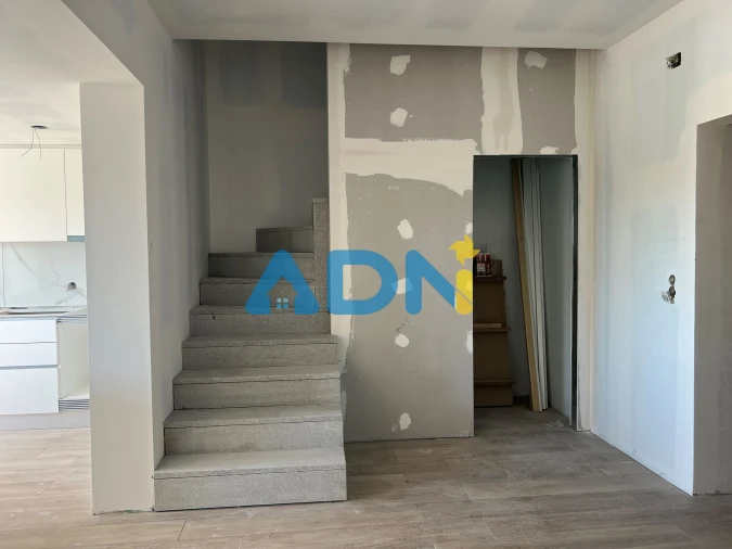 Apartamento T4 para Venda em Moita Foto 11