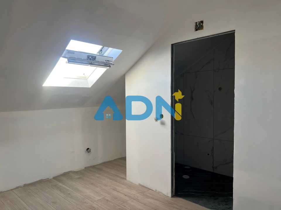 Apartamento T4 para Venda em Moita Foto 18