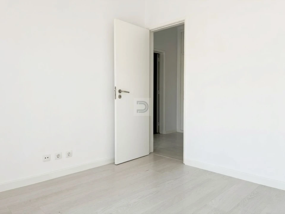 Apartamento T2 para Venda em União das Freguesias de Setúbal Foto 16