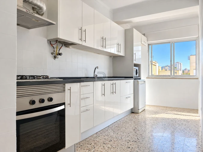 Apartamento T2 para Venda em União das Freguesias de Setúbal Foto 4