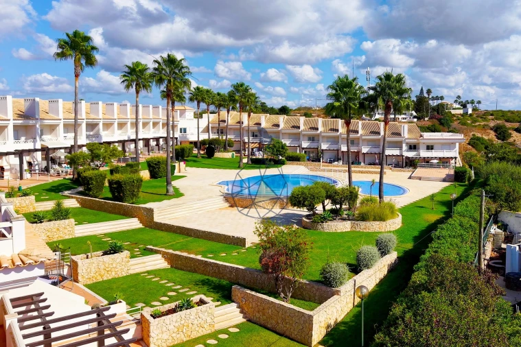 Apartamento T1 para Venda em Albufeira e Olhos de Água Foto 30