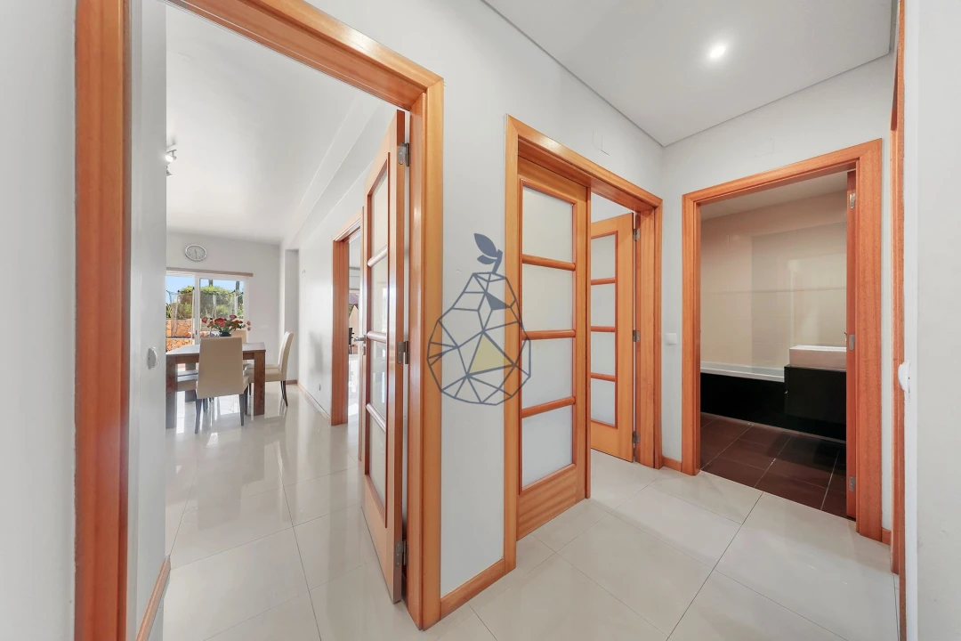 Apartamento T1 para Venda em Albufeira e Olhos de Água Foto 4