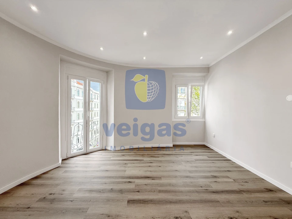 Apartamento T3 para Venda em Arroios Foto 10
