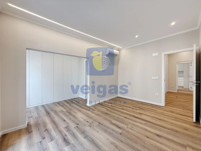 Apartamento T3 para Venda em Arroios Foto 12