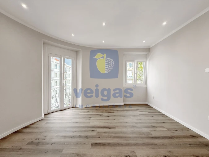 Apartamento T3 para Venda em Arroios Foto 10