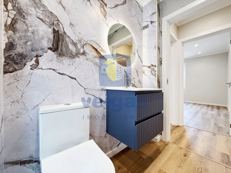 Apartamento T3 para Venda em Arroios Foto 24