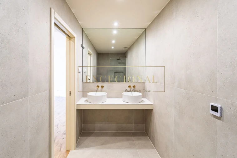 Apartamento T2 para Venda em Paranhos Foto 20