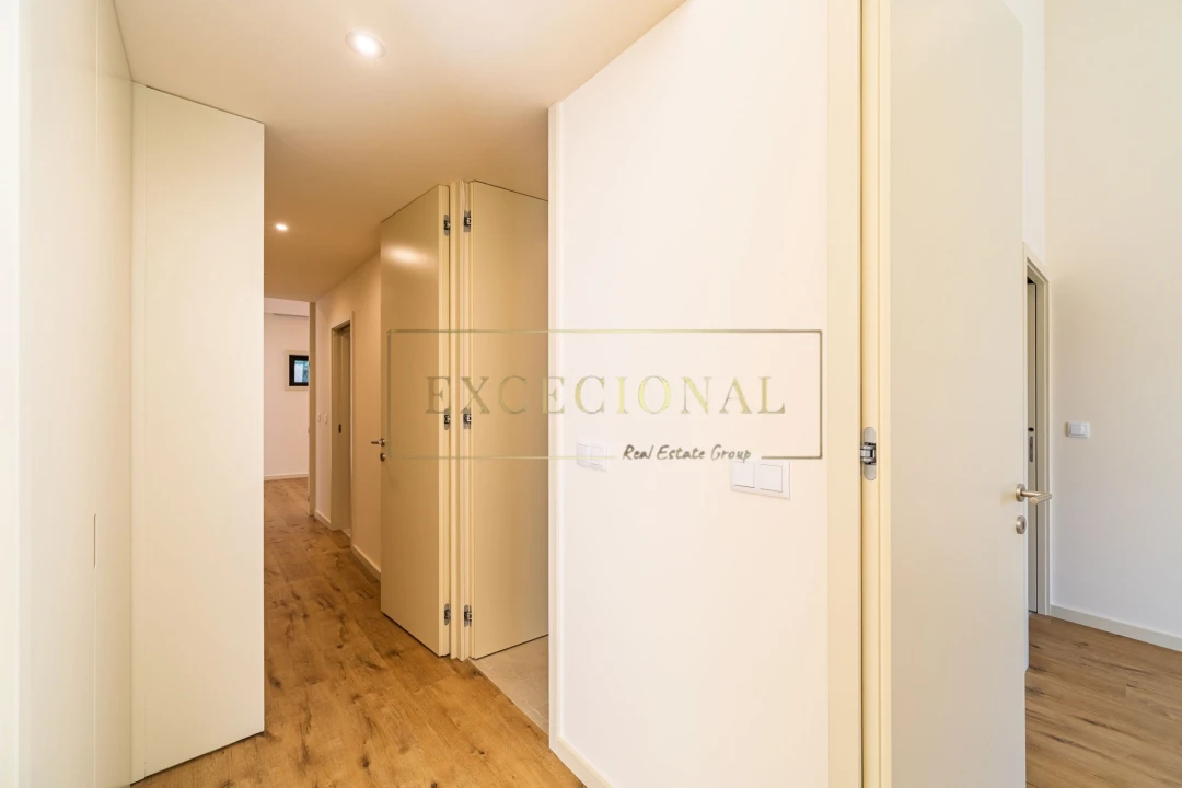 Apartamento T2 para Venda em Paranhos Foto 27
