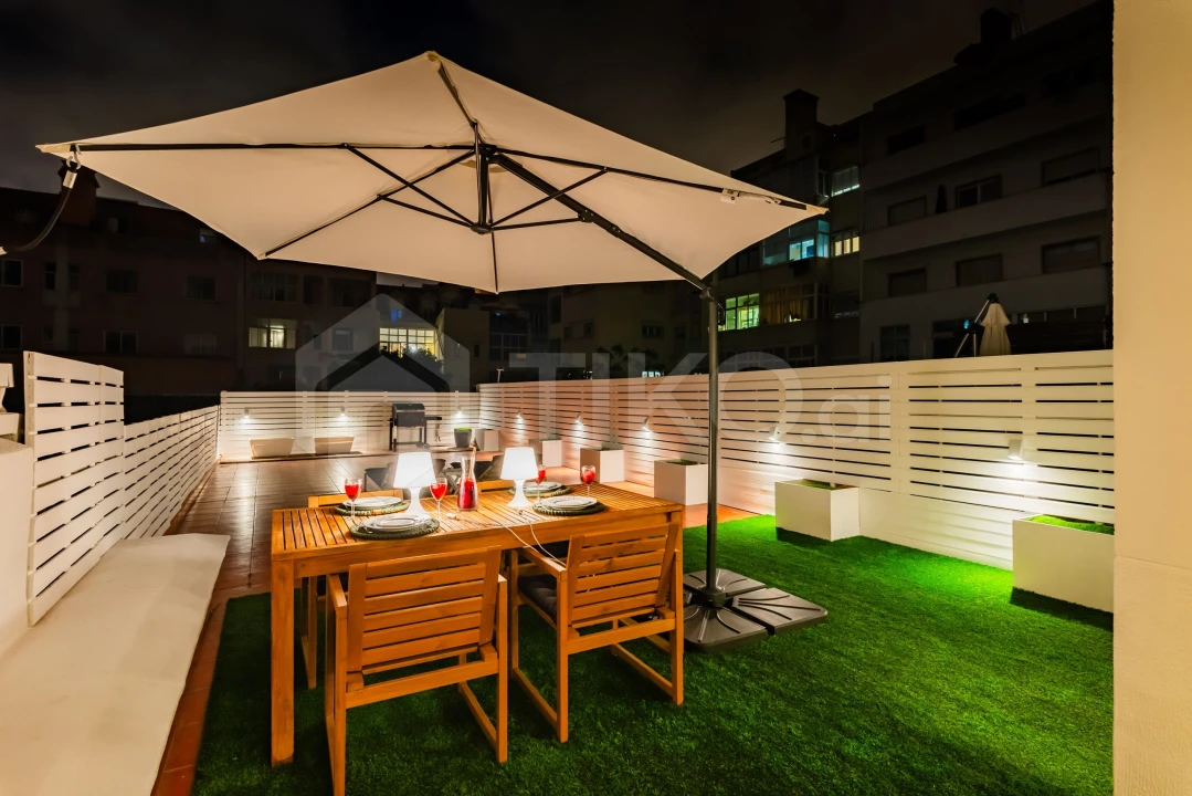 Apartamento T2 para Venda em Areeiro Foto 30