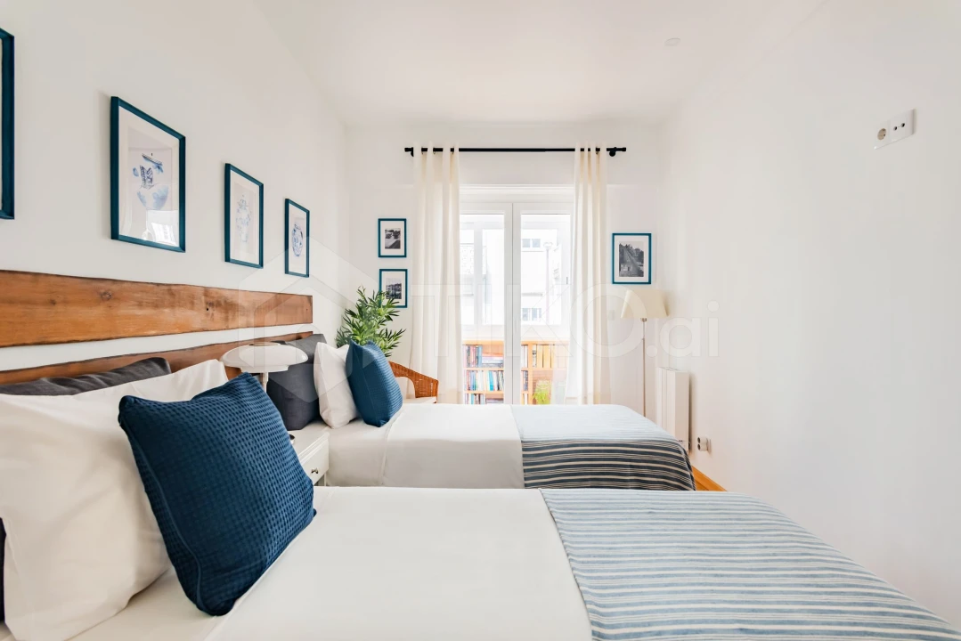 Apartamento T2 para Venda em Areeiro Foto 14