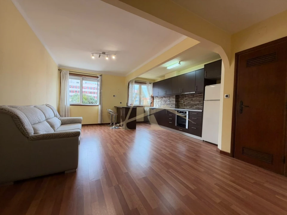 Apartamento T2 para Venda em Santa Marinha e São Pedro da Afurada Foto 2