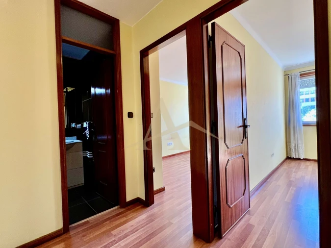 Apartamento T2 para Venda em Santa Marinha e São Pedro da Afurada Foto 6