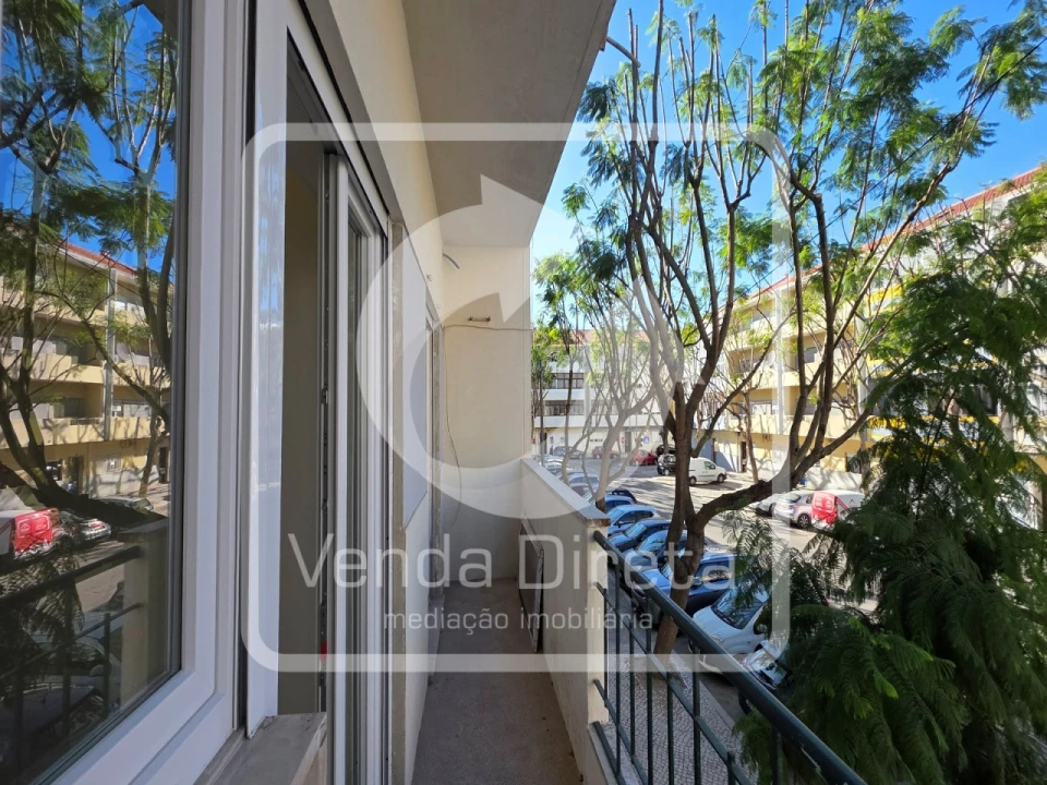 Apartamento T2 para Venda em Alto do Seixalinho, Santo André e Verderena Foto 1