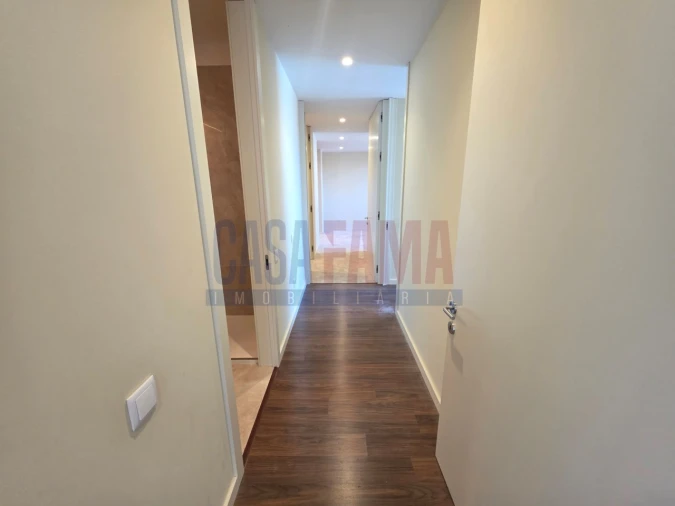 Apartamento T3 para Venda em Cidade da Maia Foto 11