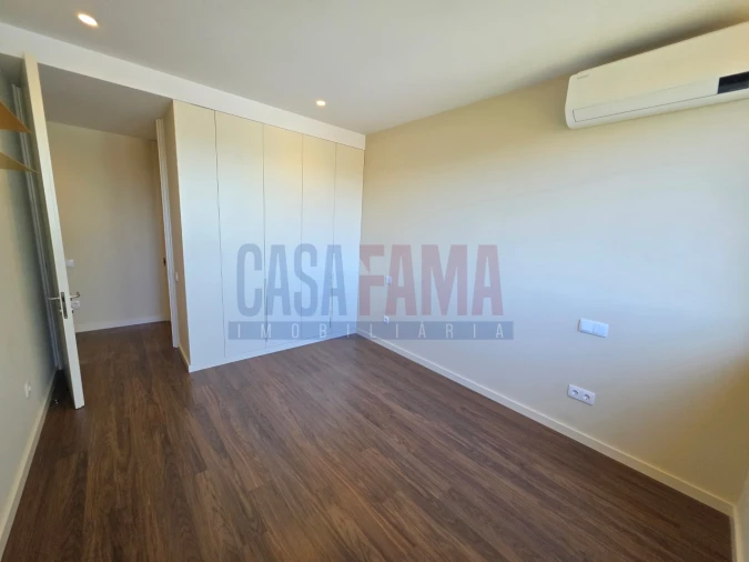Apartamento T3 para Venda em Cidade da Maia Foto 14