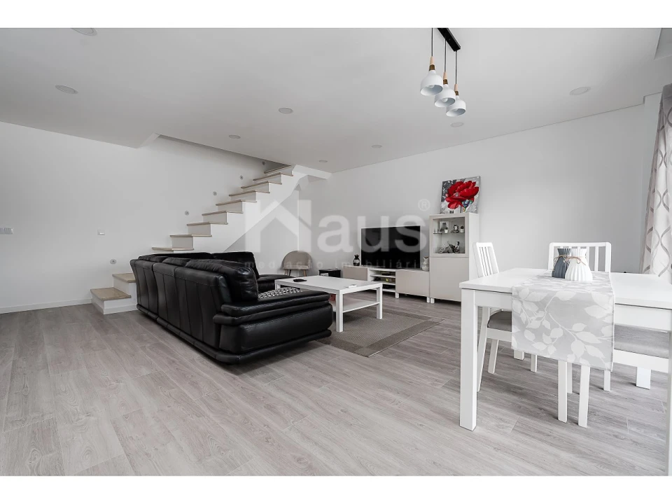 Apartamento T3 para Venda em Pinhal Novo Foto 4