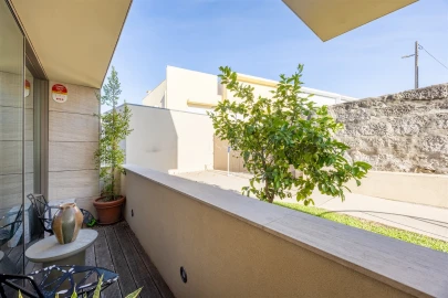 Apartamento T2 para Venda em Lordelo do Ouro e Massarelos