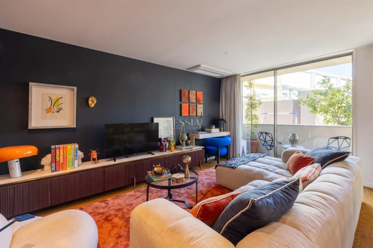 Apartamento T2 para Venda em Lordelo do Ouro e Massarelos Foto 9