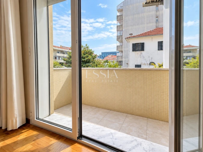 Apartamento T2 para Venda em Cedofeita, Santo Ildefonso, Sé, Miragaia, São Nicolau e Vitória Foto 2