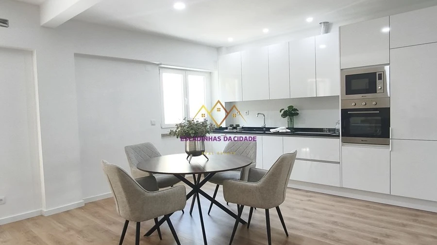 Apartamento T3 para Venda em Benfica