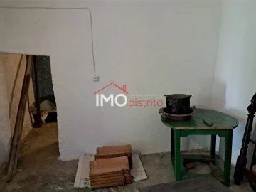 Moradia T4 para Venda em Reguengo e São Julião
