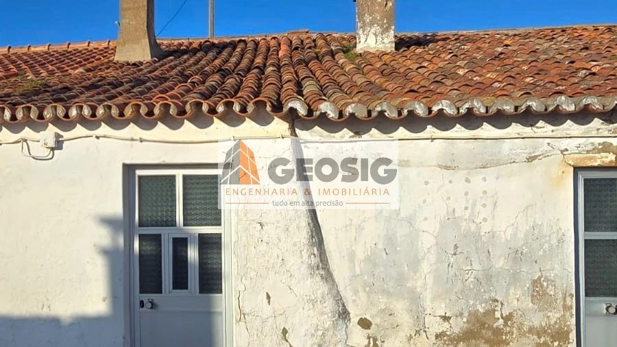 Moradia T2 para Venda em Almodôvar e Graça dos Padrões
