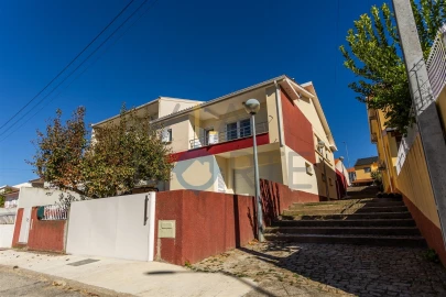 Moradia T3 para Venda em Alfandega da Fe
