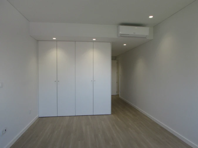Apartamento T4 para Arrendamento em Braga (Maximinos, Sé e Cividade) Foto 10