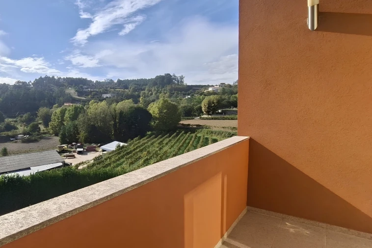 Apartamento T3 para Venda em Sobretamega Foto 27