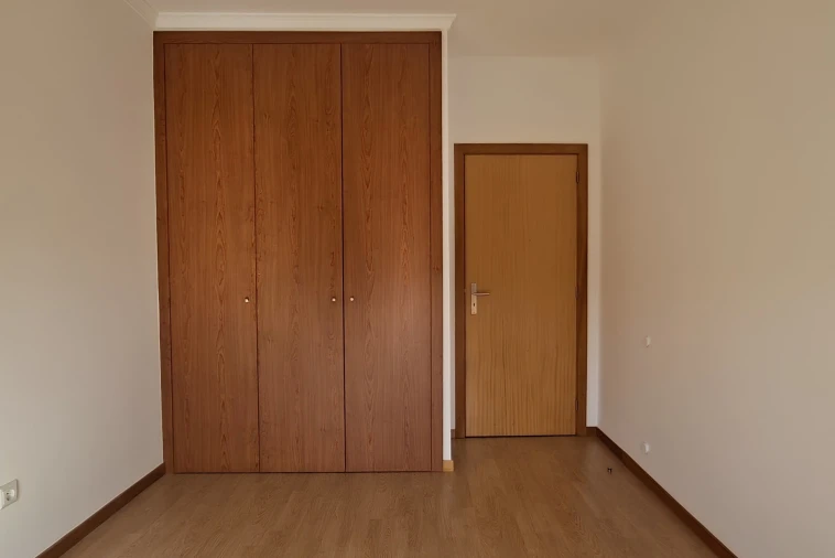 Apartamento T3 para Venda em Sobretamega Foto 35
