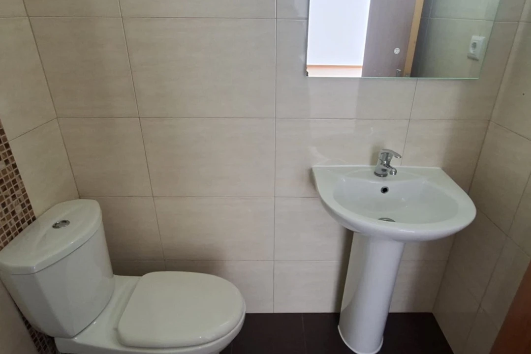 Apartamento T3 para Venda em Sobretamega Foto 24