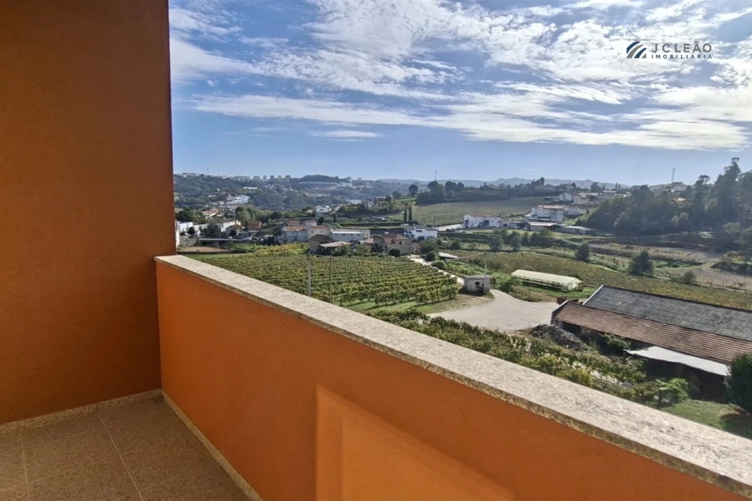 Apartamento T3 para Venda em Sobretamega Foto 19