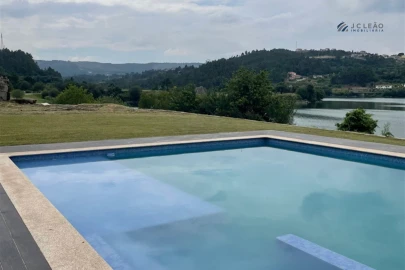 Moradia T3 para Venda em Alpendorada, Várzea e Torrão