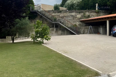 Moradia T3 para Venda em Alpendorada, Várzea e Torrão