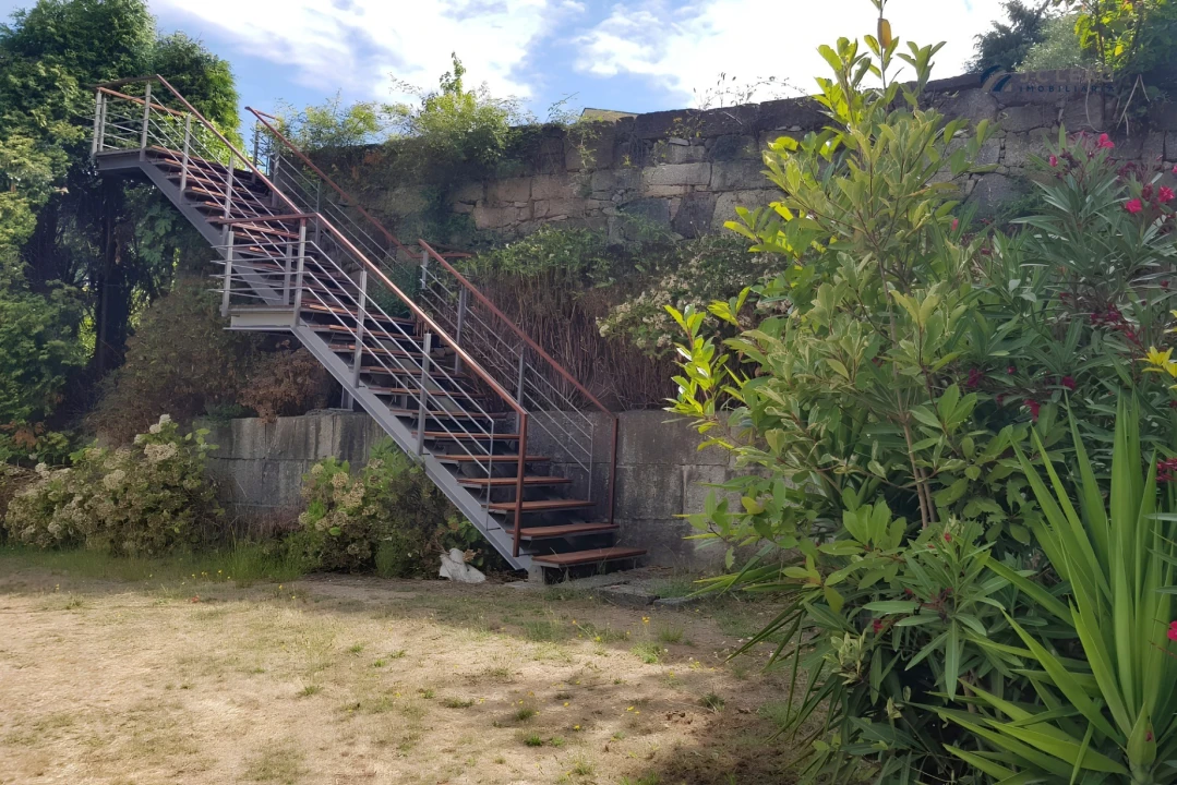 Moradia T3 para Venda em Alpendorada, Várzea e Torrão Foto 9