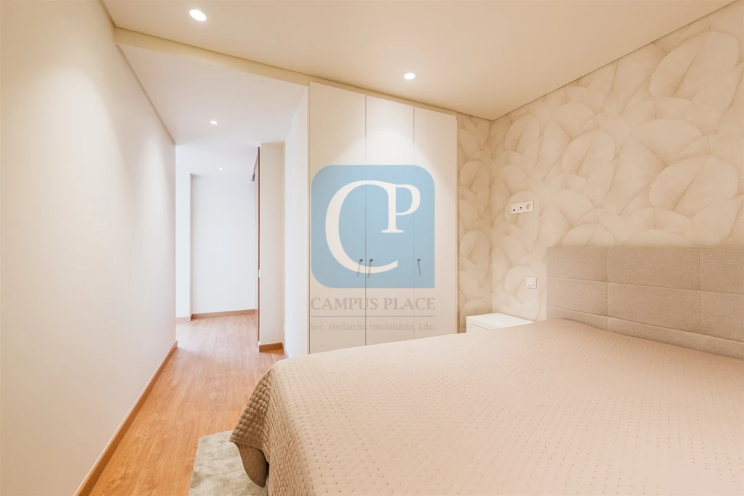Apartamento T1 para Venda em Paranhos Foto 11