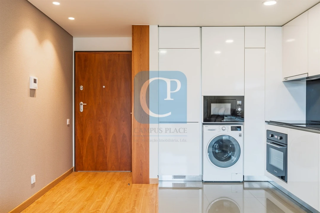 Apartamento T1 para Venda em Paranhos Foto 4