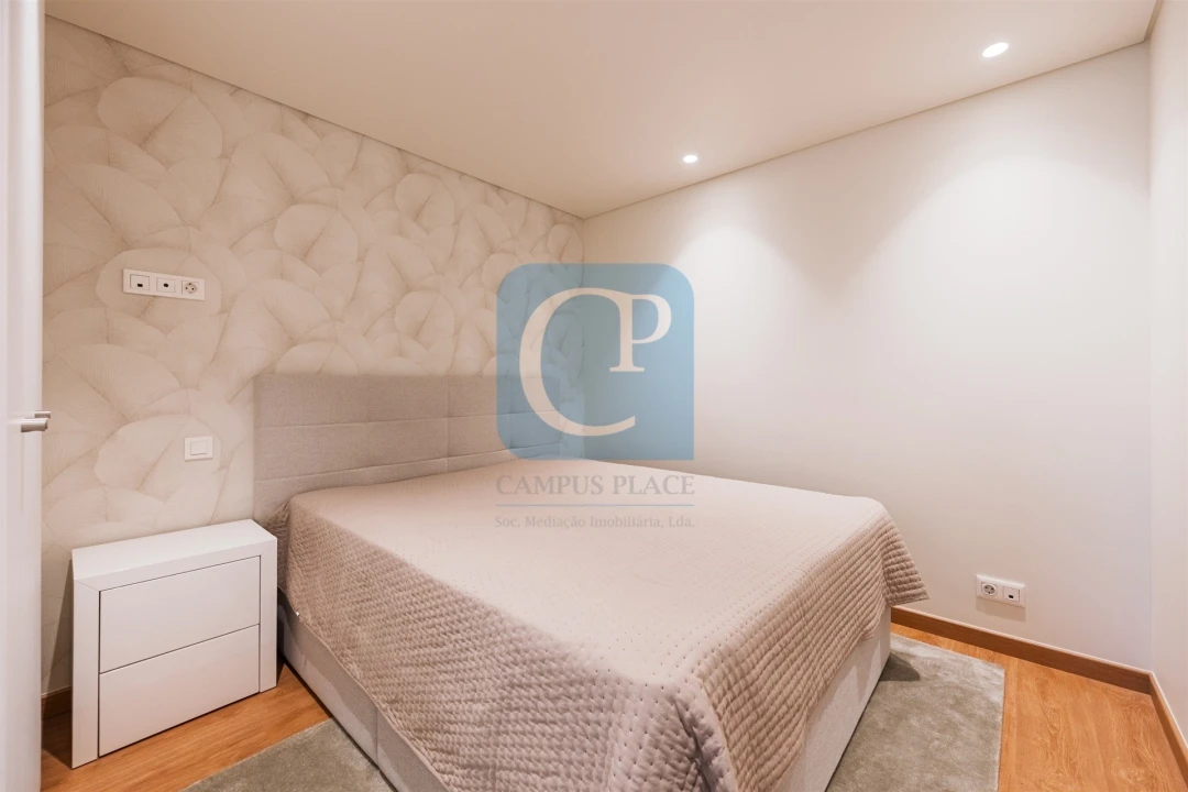 Apartamento T1 para Venda em Paranhos Foto 10