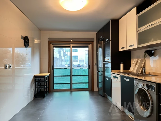 Apartamento T1 para Arrendamento em Viseu Foto 3