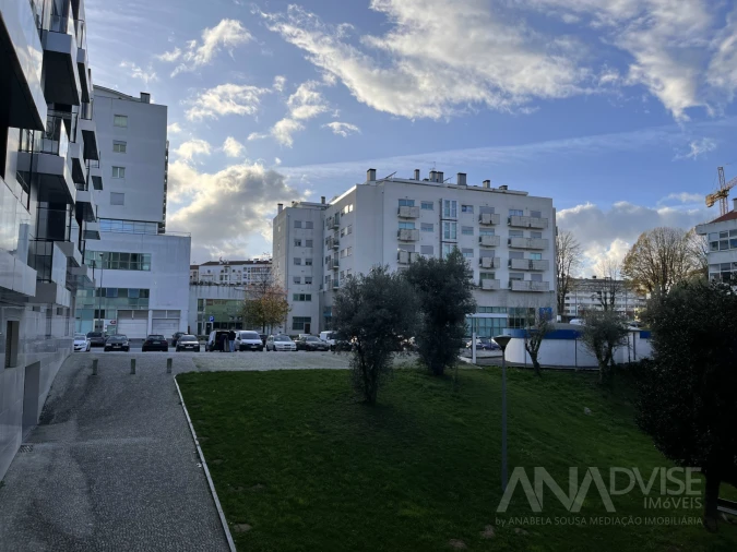 Apartamento T1 para Arrendamento em Viseu Foto 5